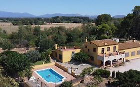 Les Cabretes Vilanova De La Muga